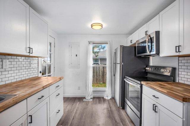 1303 E Dalke Ave, Spokane, WA 99208