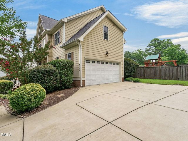 6500 Berry Meadow Court, Fuquay Varina, NC 27526