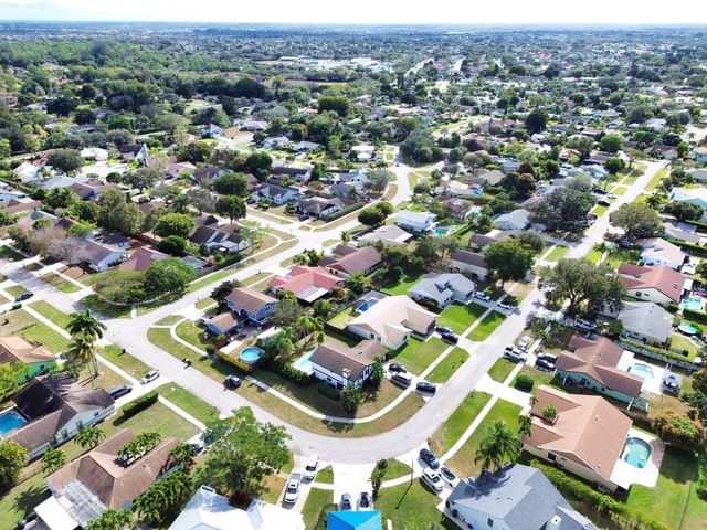 760 Windtree Way, Wellington, FL 33414