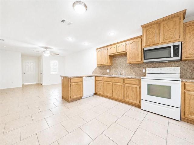 1523 Oasis Avenue 4, Mission, TX 78572