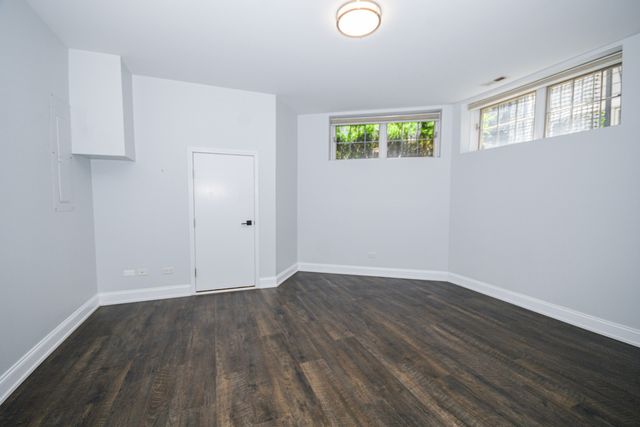 2043 W Saint Paul Avenue, Chicago, IL 60647