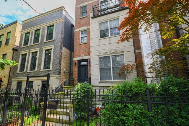 2043 W Saint Paul Avenue, Chicago, IL 60647