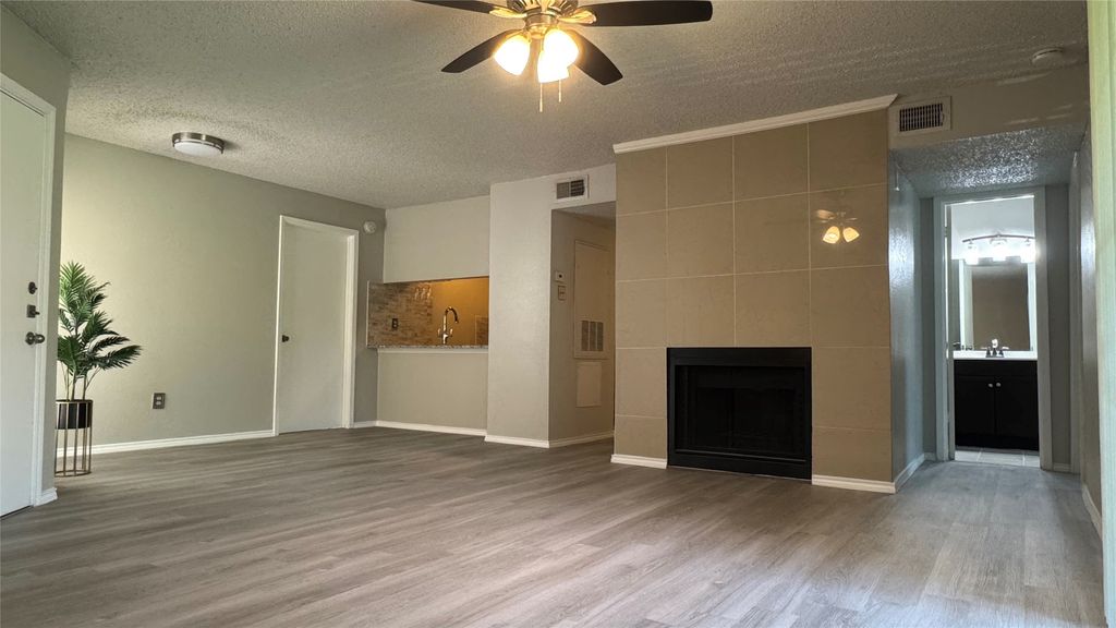 12484 Abrams Road 2121, Dallas, TX 75243