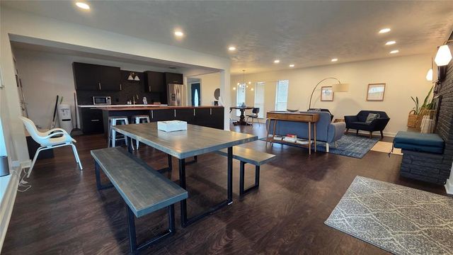 2629 Acacia Court, Norman, OK 73072