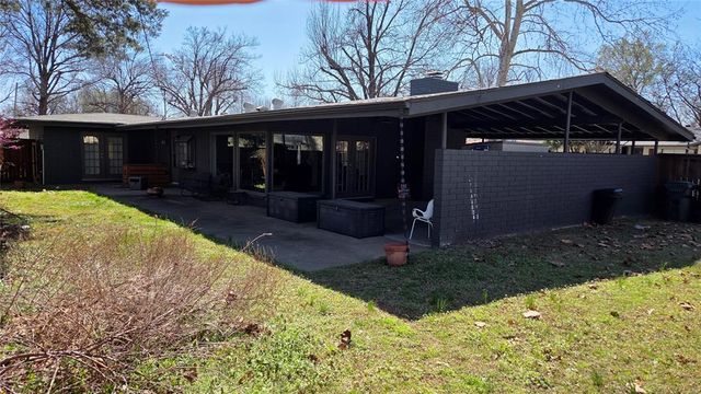 2629 Acacia Court, Norman, OK 73072