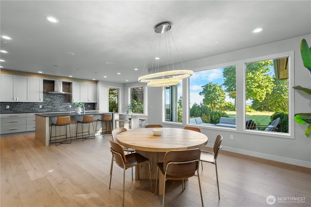 946 7th Court, Fox Island, WA 98333