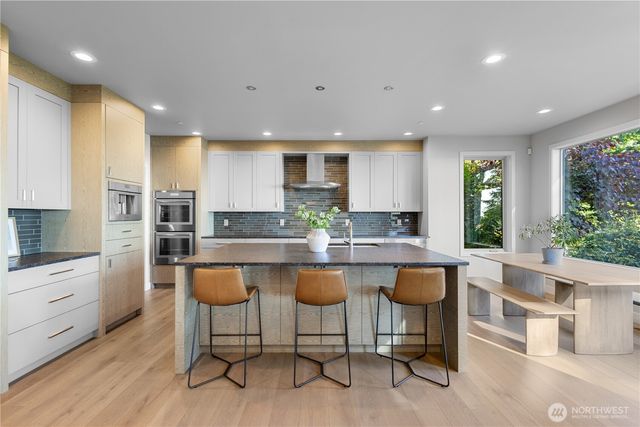 946 7th Court, Fox Island, WA 98333