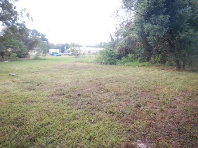 1205 Rein Avenue, Orange, TX 77630