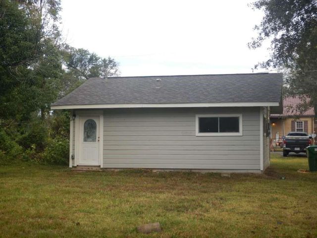 1205 Rein Avenue, Orange, TX 77630