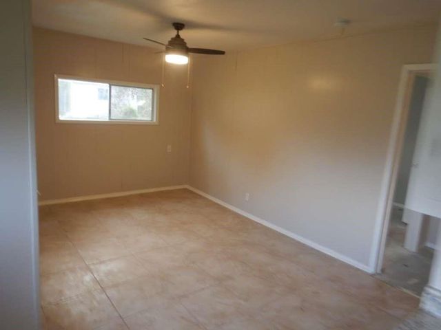 1205 Rein Avenue, Orange, TX 77630