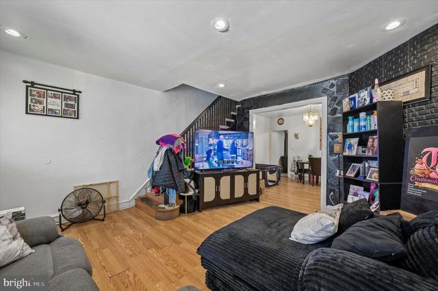 143 W SPENCER AVE, Philadelphia, PA 19120