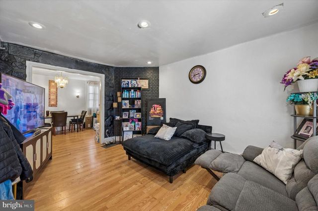 143 W SPENCER AVE, Philadelphia, PA 19120