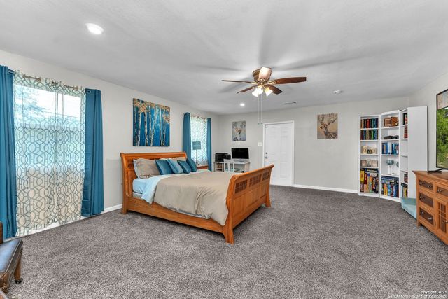 8323 White Oak, San Antonio, TX 78230