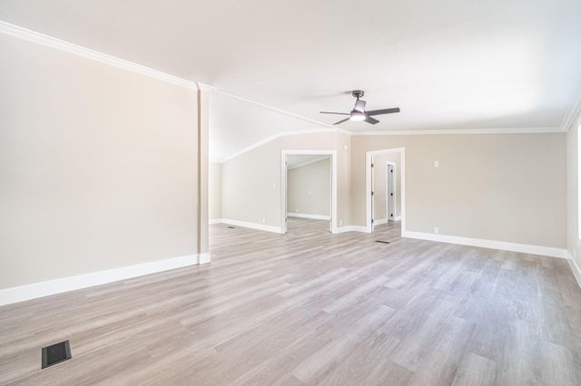 266 Ithica, Livingston, TX 77351