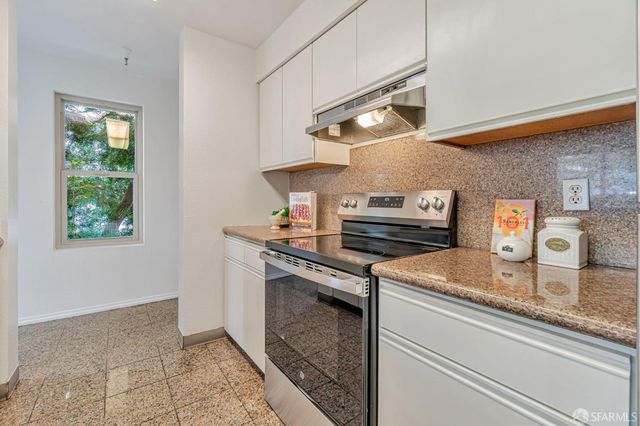 1920 Ocean Avenue 1E, San Francisco, CA 94127