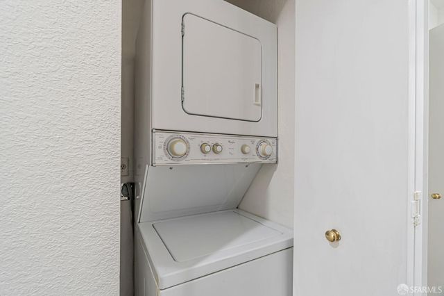 1920 Ocean Avenue 1E, San Francisco, CA 94127