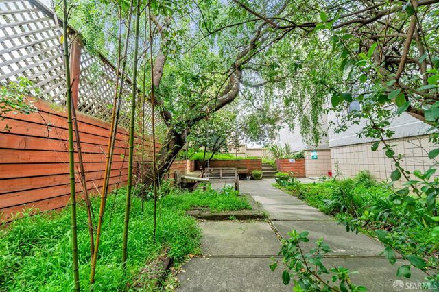 1920 Ocean Avenue 1E, San Francisco, CA 94127