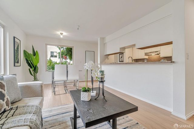 1920 Ocean Avenue 1E, San Francisco, CA 94127