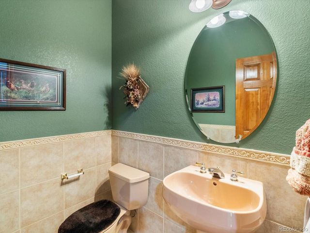 34827 E 7th Ave, Watkins, CO 80137