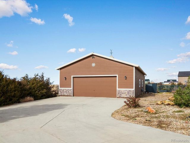 34827 E 7th Ave, Watkins, CO 80137