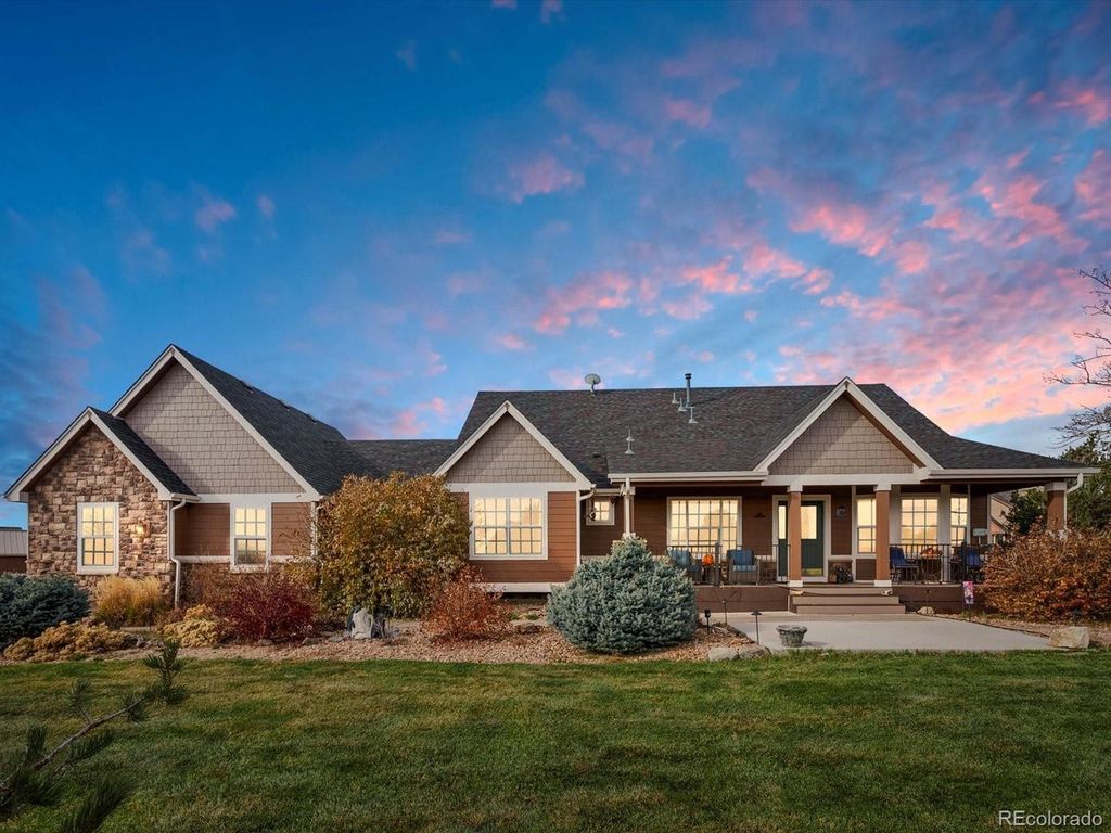 34827 E 7th Ave, Watkins, CO 80137