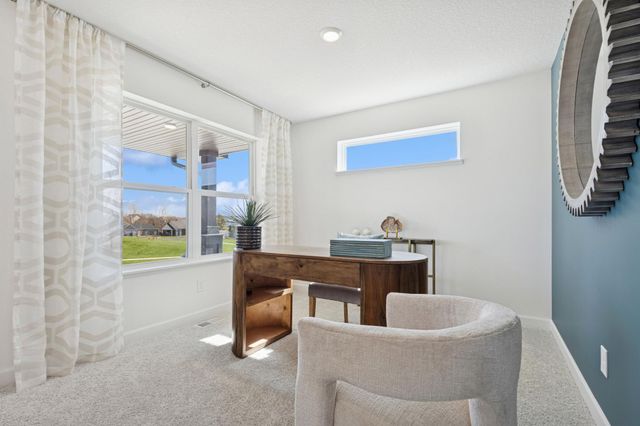 1922 Ironwood Drive, Carver, MN 55315