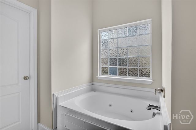 10 Moonlight Trail, Port Wentworth, GA 31407