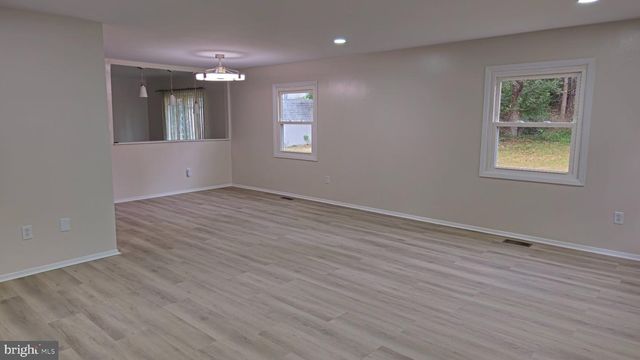 12304 MELLING, Bowie, MD 20715