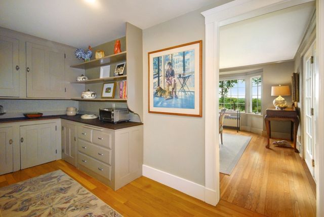 9 Hilliard Road, Lincoln, MA 01773