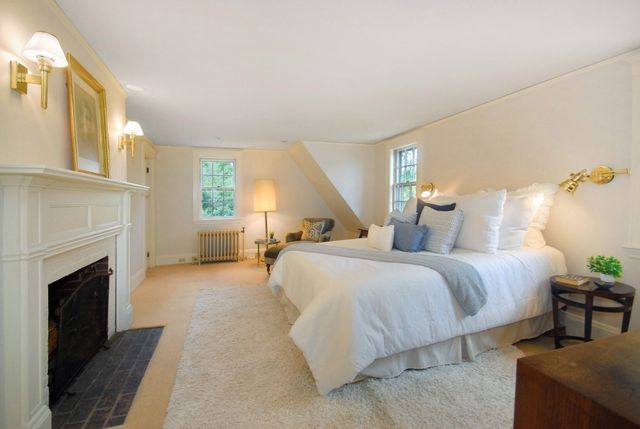 9 Hilliard Road, Lincoln, MA 01773