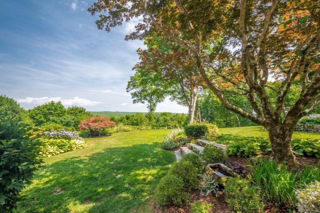 9 Hilliard Road, Lincoln, MA 01773