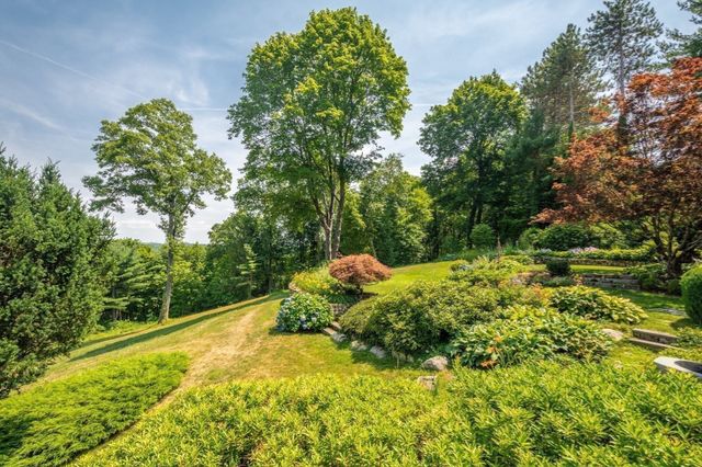 9 Hilliard Road, Lincoln, MA 01773