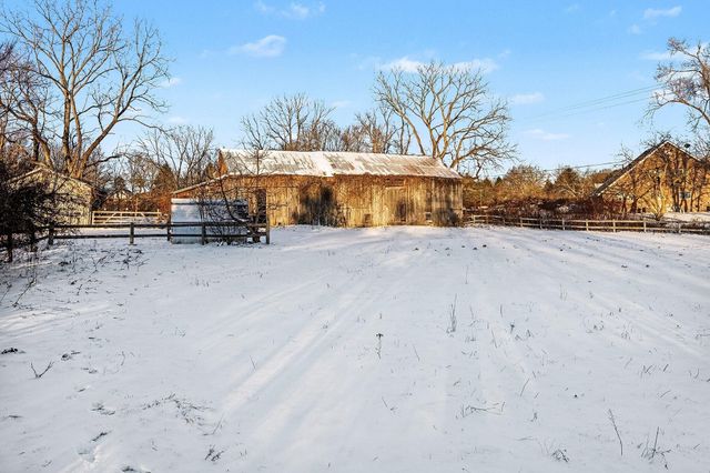 5940 S 9th Street, Texas Twp, MI 49009