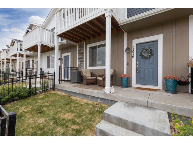2836 S Flat Cir, Longmont, CO 80503