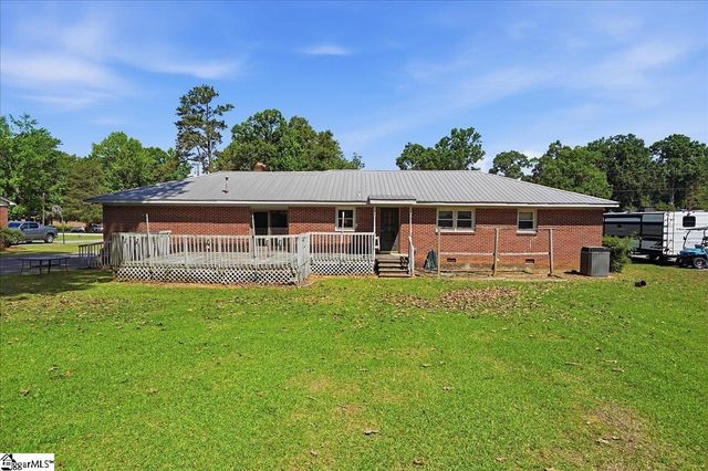 208 Skyland Drive, Clinton, SC 29325