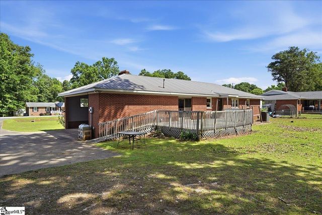 208 Skyland Drive, Clinton, SC 29325