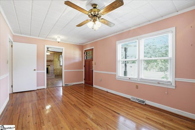 208 Skyland Drive, Clinton, SC 29325