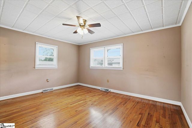 208 Skyland Drive, Clinton, SC 29325