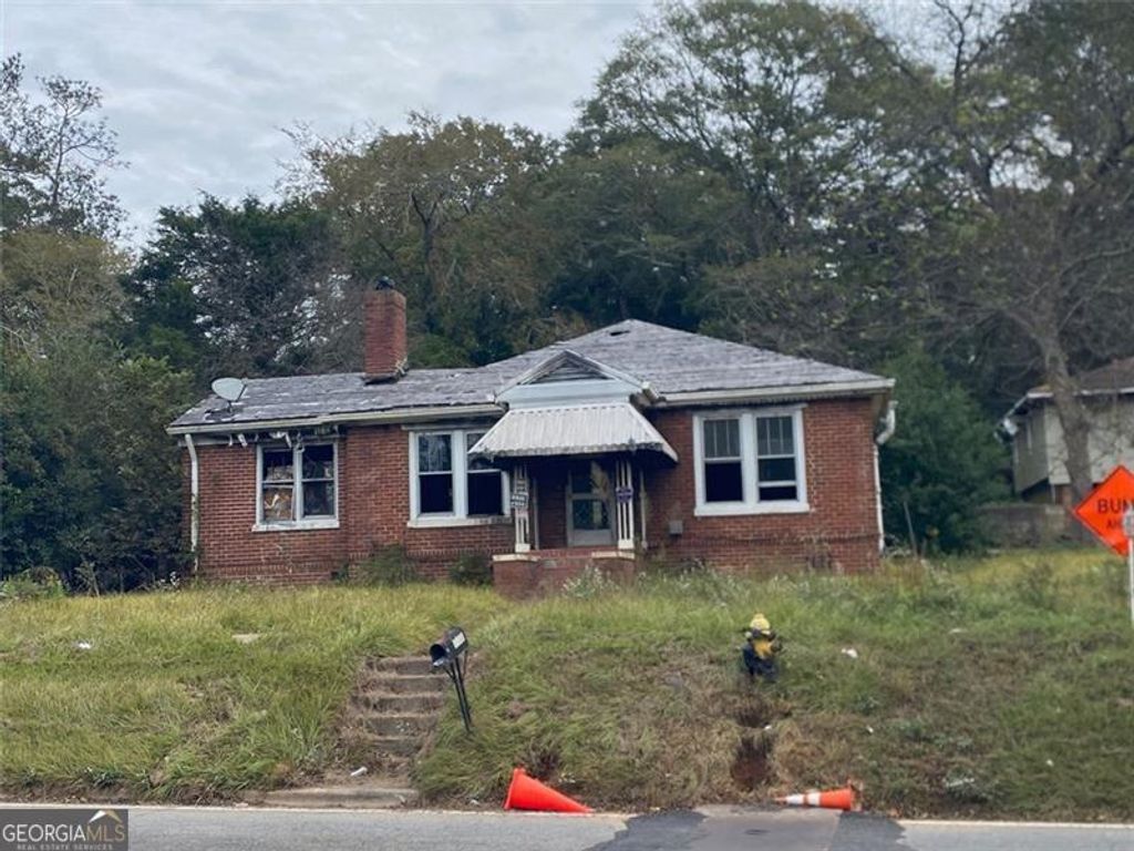 1640 SE VINSON Highway SE, Milledgeville, GA 31061