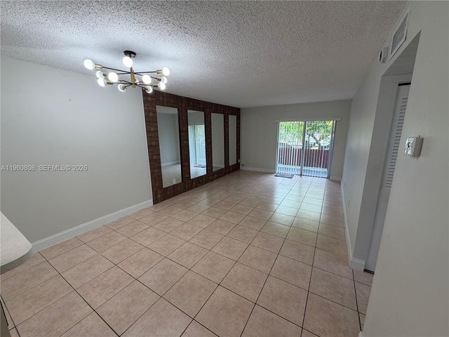 13685 NE 10th Avenue 210, North Miami, FL 33161