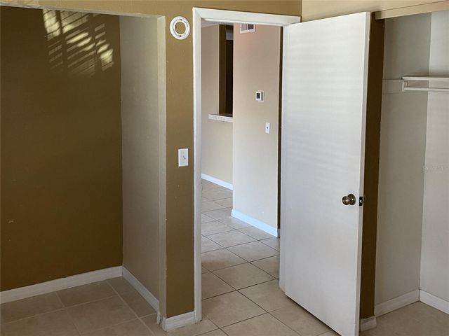 21020 VOYAGER BOULEVARD 5, Land O Lakes, FL 34638
