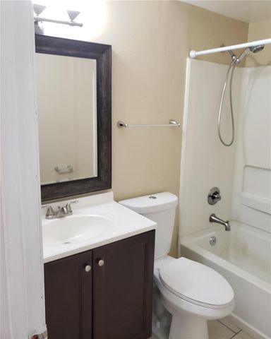 21020 VOYAGER BOULEVARD 5, Land O Lakes, FL 34638