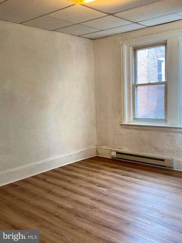 205 E 24TH ST, Wilmington, DE 19802