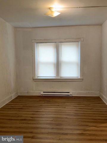 205 E 24TH ST, Wilmington, DE 19802