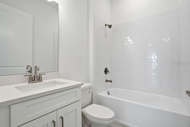 13713 IONA AVENUE, Palmetto, FL 34221