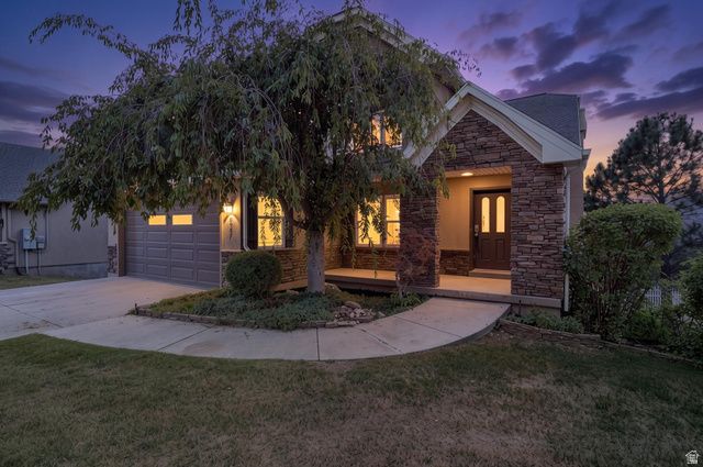 8987 N COTTAGE CANYON DR, Cedar Hills, UT 84062