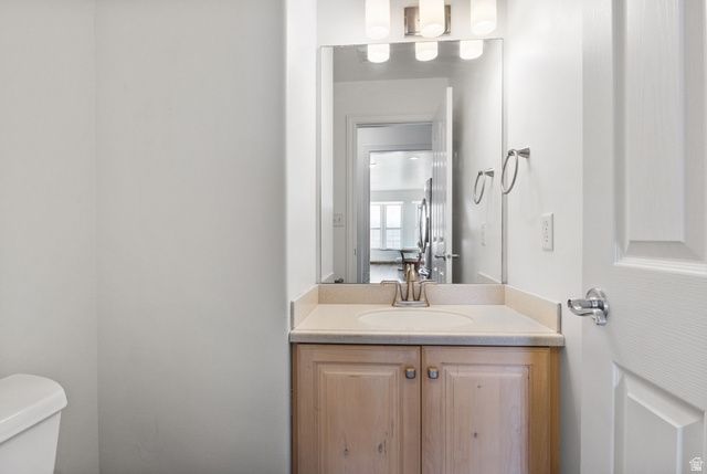 8987 N COTTAGE CANYON DR, Cedar Hills, UT 84062
