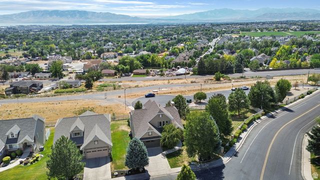 8987 N COTTAGE CANYON DR, Cedar Hills, UT 84062