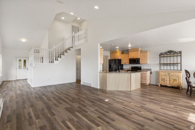 8987 N COTTAGE CANYON DR, Cedar Hills, UT 84062