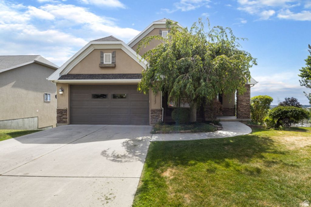 8987 N COTTAGE CANYON DR, Cedar Hills, UT 84062